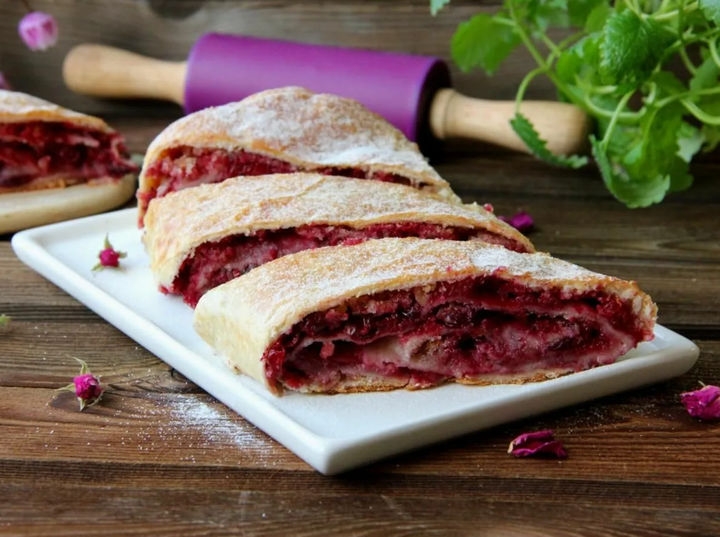 Штрудель Вишневый