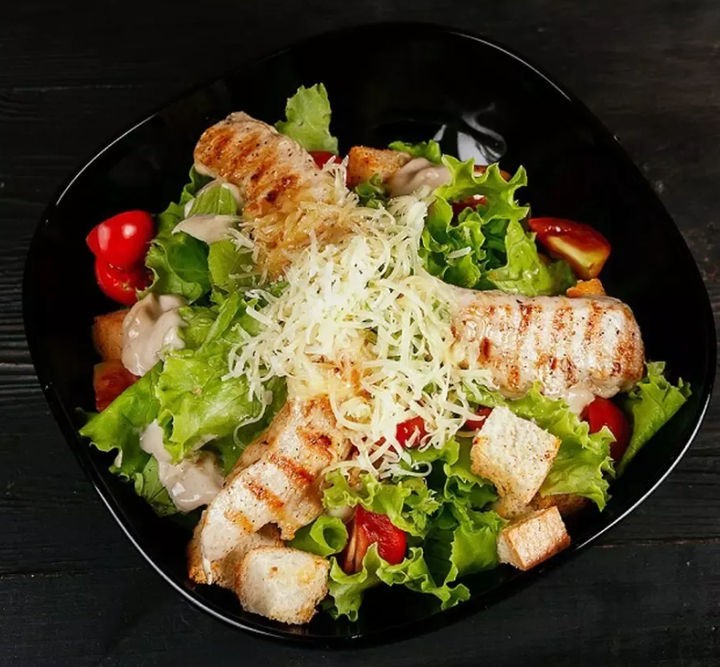 Цезарь с Курицей